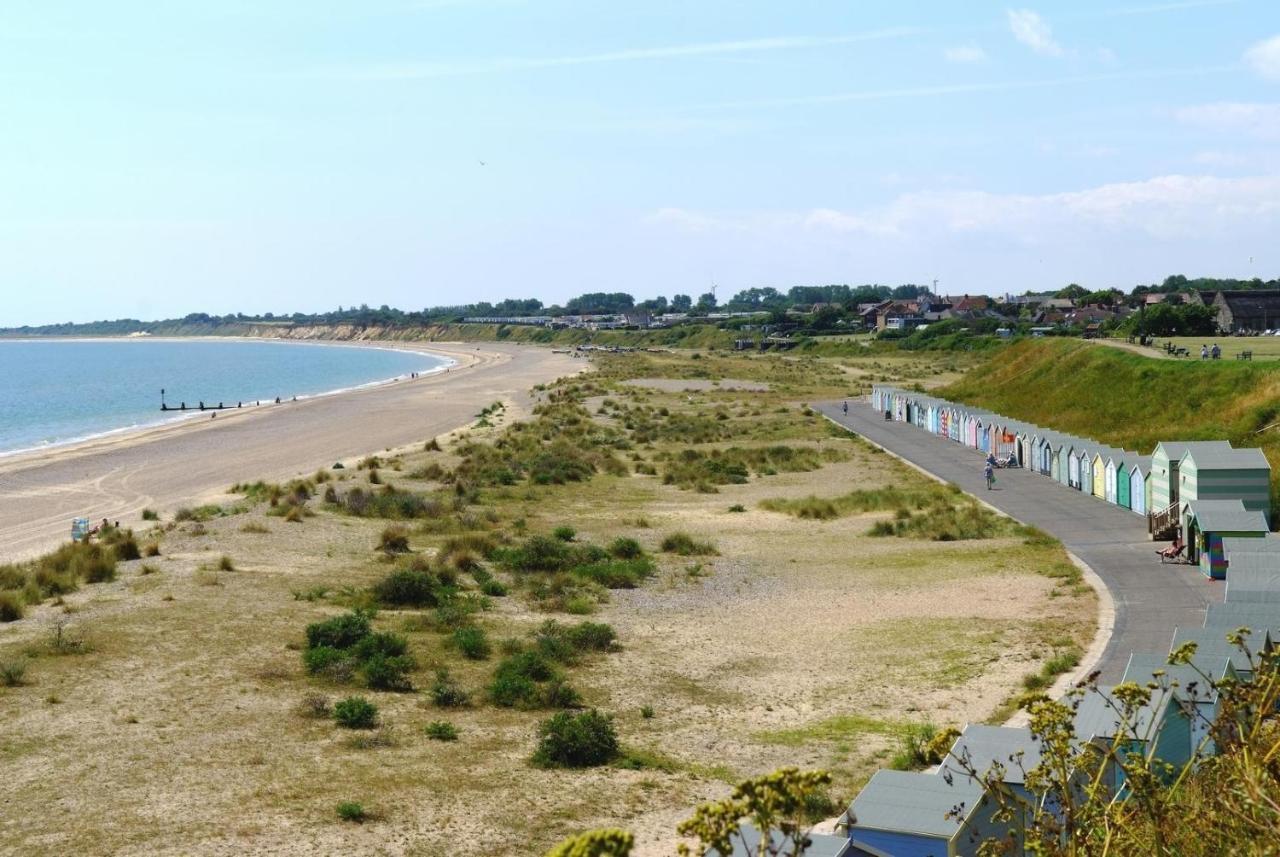 Beautiful 6 Berth Caravan By The Beach In Suffolk Ref 40076Nd Hotel Lowestoft Ngoại thất bức ảnh