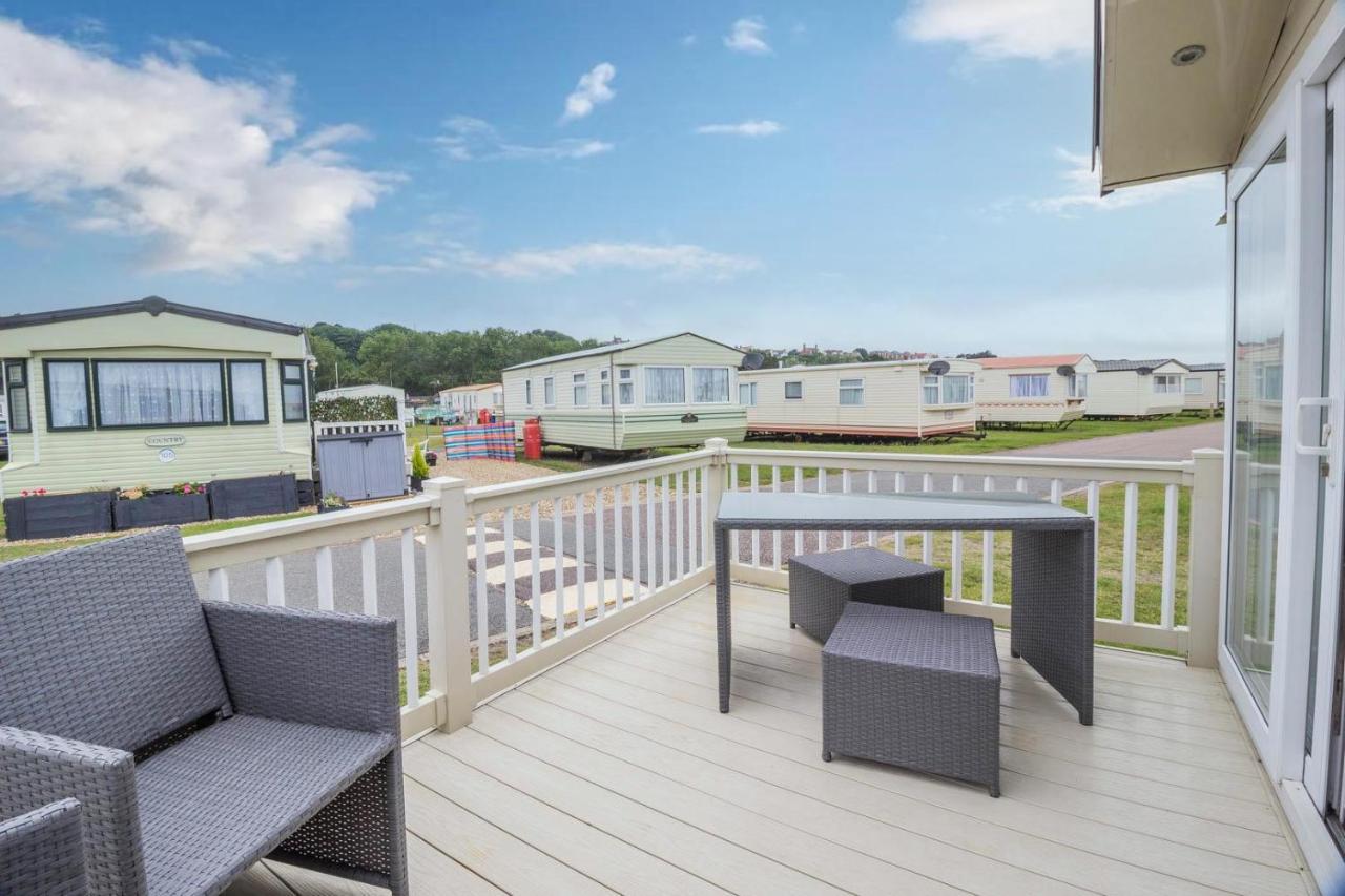 Beautiful 6 Berth Caravan By The Beach In Suffolk Ref 40076Nd Hotel Lowestoft Ngoại thất bức ảnh