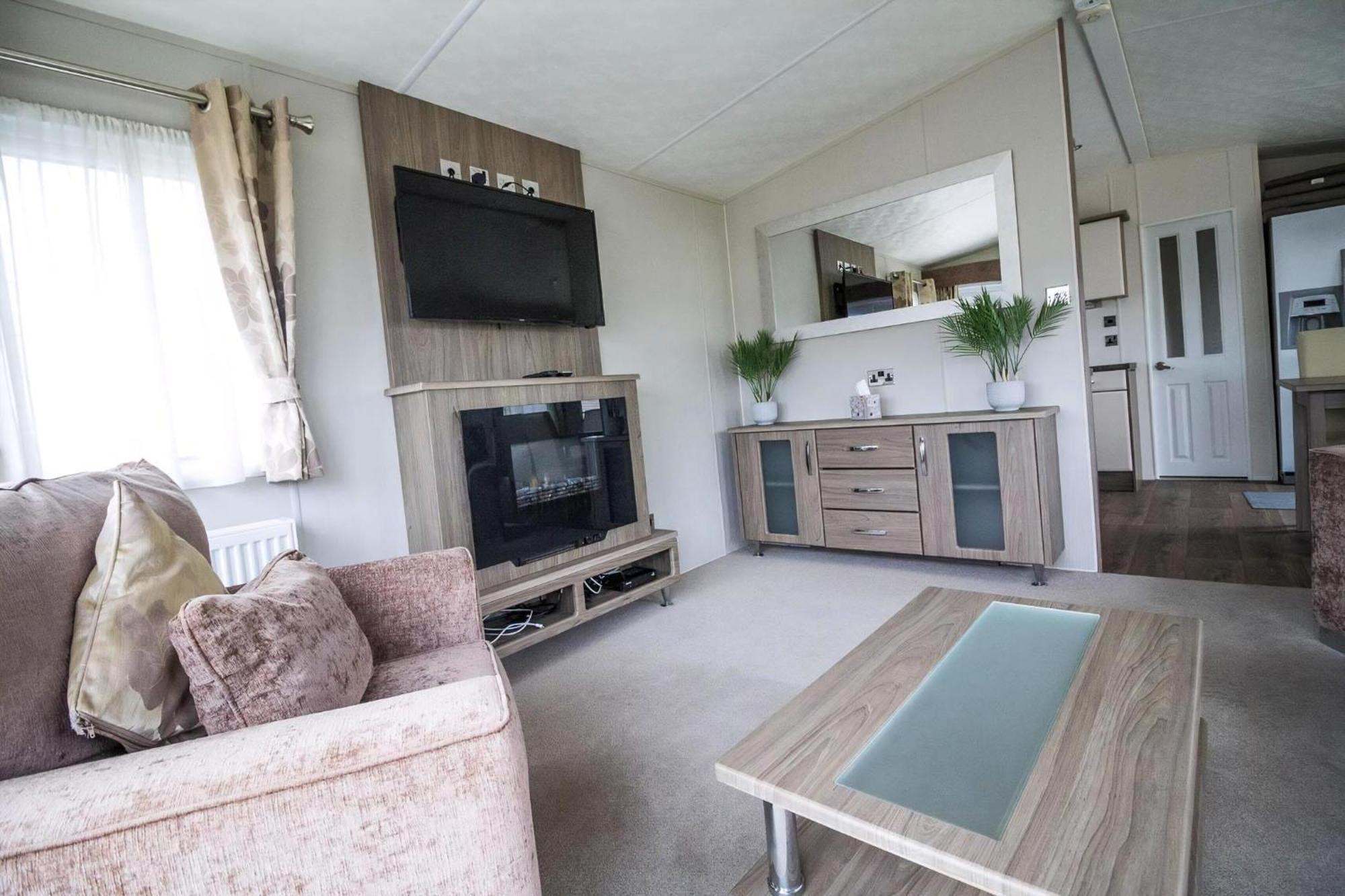Beautiful 6 Berth Caravan By The Beach In Suffolk Ref 40076Nd Lowestoft Ngoại thất bức ảnh