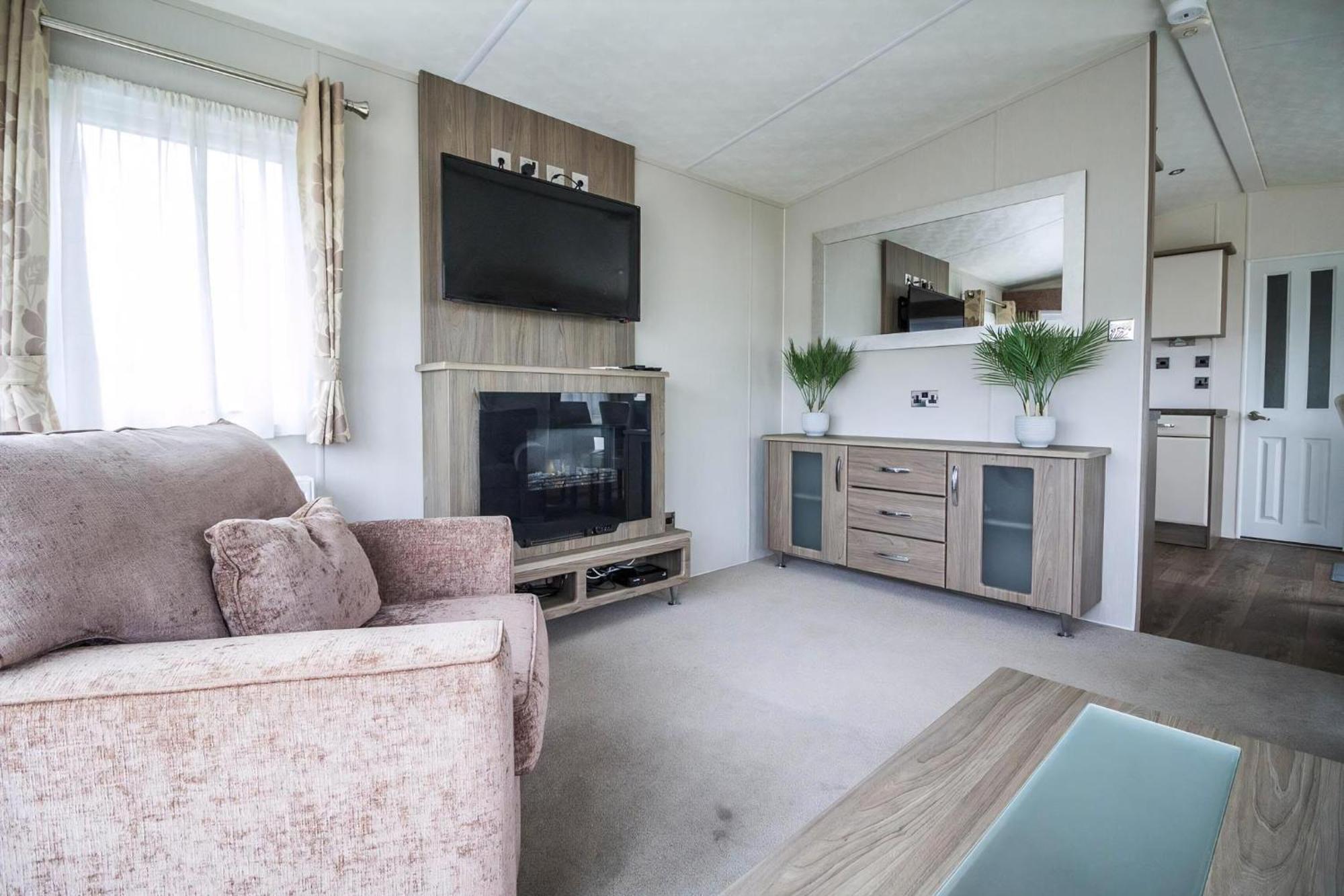 Beautiful 6 Berth Caravan By The Beach In Suffolk Ref 40076Nd Lowestoft Ngoại thất bức ảnh